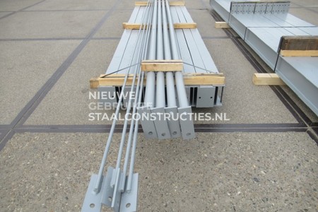 10.00 x 16.00m (160m2)